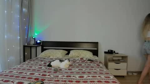 Chloe online show from 21, 11, 2025