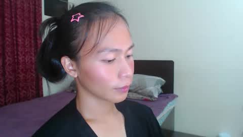 Snapshot of xlovely_destinyx chatting on 23, 2, 2025 Alice online show from 23, 2, 2025