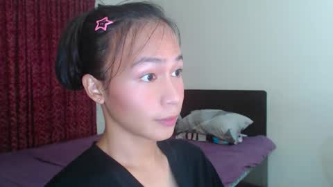 Snapshot of xlovely_destinyx chatting on 27, 2, 2025 Alice online show from 27, 2, 2025