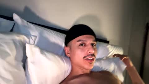 xmomentumx online show from 2, 2, 2025