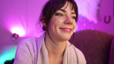 Bella Bondai online show from 21, 12, 2024