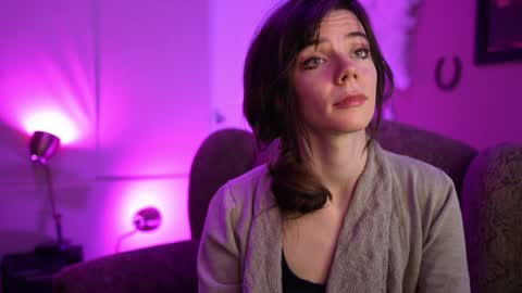 Bella Bondai online show from 30, 1, 2025