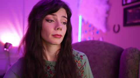 Bella Bondai online show from 1, 2, 2025