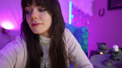 Bella Bondai online show from 1, 3, 2025