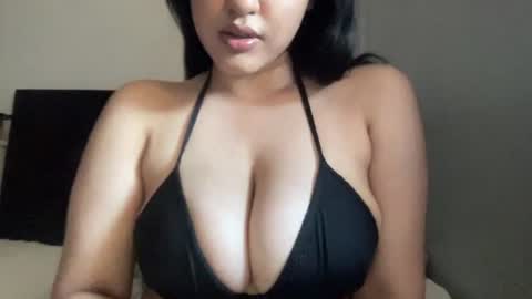 Snapshot of xoliya chatting on 26, 5, 2026 xoliya online show from 26, 5, 2026