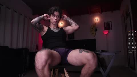 Snapshot of xomega_02 chatting on 5, 10, 2025 online show from 5, 10, 2025