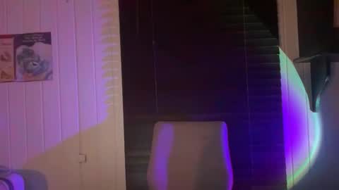 xopeachybaby online show from 24, 4, 2026