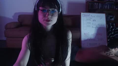 Vivienne online show from 18, 1, 2025