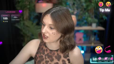 xoxo_molly online show from 31, 10, 2025