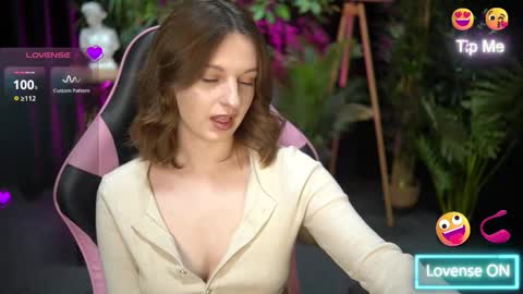 xoxo_molly online show from 19, 12, 2025