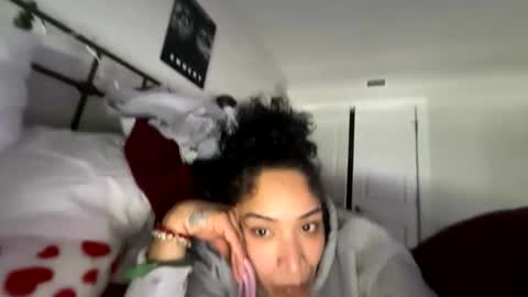 xreamy86 online show from 2, 3, 2026