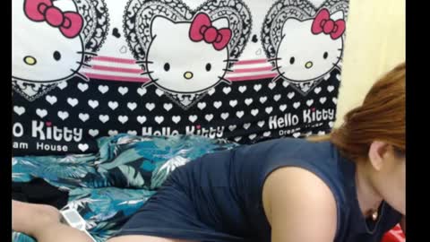 Snapshot of xsexyhotmomma69x chatting on 8, 12, 2024 merayel online show from 8, 12, 2024