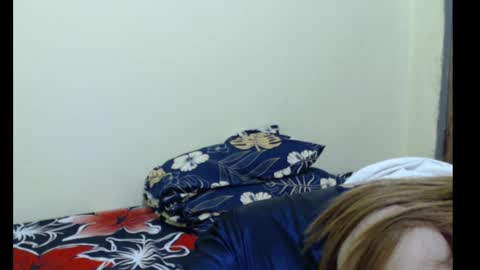 Snapshot of xsexyhotmomma69x chatting on 23, 12, 2024 merayel online show from 23, 12, 2024