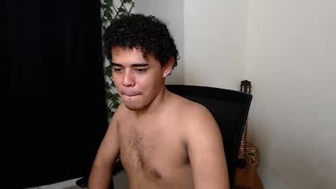 Snapshot of xtranherr chatting on 11, 3, 2025 xtranherr online show from 11, 3, 2025