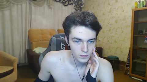 Snapshot of xtraqqq chatting on 24, 12, 2024 traqqq online show from 24, 12, 2024