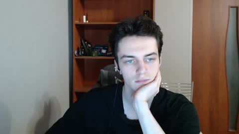 Snapshot of xtraqqq chatting on 23, 9, 2025 traqqq online show from 23, 9, 2025