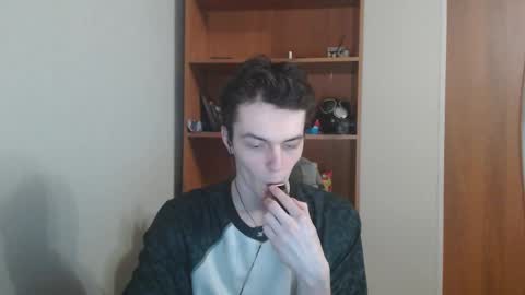 Snapshot of xtraqqq chatting on 11, 10, 2025 traqqq online show from 11, 10, 2025