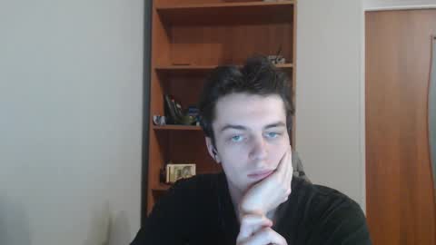 Snapshot of xtraqqq chatting on 29, 10, 2025 traqqq online show from 29, 10, 2025