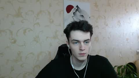 traqqq online show from 18, 4, 2026