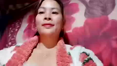 xuxulove00 online show from 17, 12, 2025