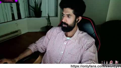 Snapshot of xwuvzyew chatting on 11, 1, 2025 x online show from 11, 1, 2025