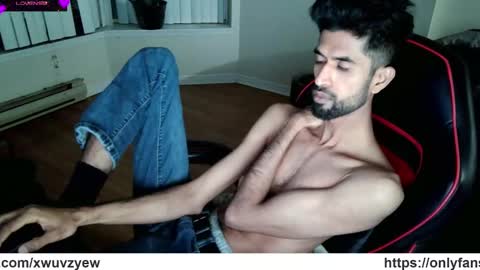 Snapshot of xwuvzyew chatting on 20, 1, 2025 x online show from 20, 1, 2025