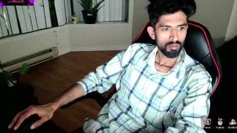 Snapshot of xwuvzyew chatting on 2, 2, 2025 x online show from 2, 2, 2025