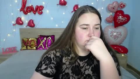 Snapshot of xx_daniella_xx chatting on 1, 2, 2025 xx daniella xx online show from 1, 2, 2025