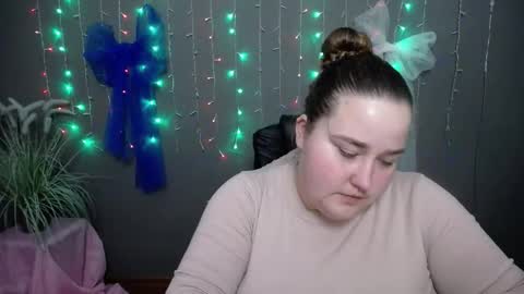 Snapshot of xx_daniella_xx chatting on 4, 12, 2025 xx daniella xx online show from 4, 12, 2025