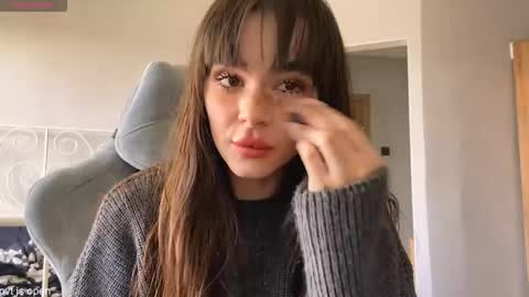 Lily online show from 17, 4, 2026