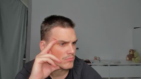 raul online show from 4, 12, 2025