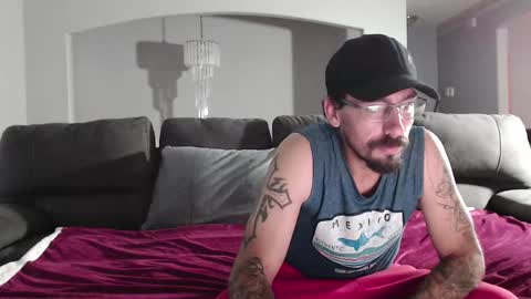 Snapshot of xxbradxx604 chatting on 30, 9, 2025 xxbradxx604 online show from 30, 9, 2025