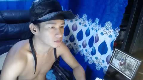 Snapshot of xxdamon_fuckerxx chatting on 13, 11, 2025 Damon online show from 13, 11, 2025