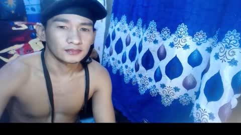 Snapshot of xxdamon_fuckerxx chatting on 17, 11, 2025 Damon online show from 17, 11, 2025