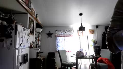 Snapshot of xxdana chatting on 4, 2, 2025 Deezy online show from 4, 2, 2025
