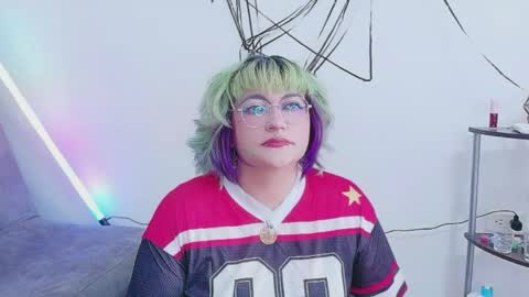 Snapshot of xxgreengoodxx chatting on 23, 5, 2026 xxgreengoodxx online show from 23, 5, 2026