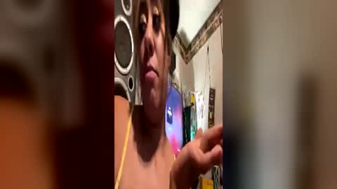 Snapshot of xxhighgeminixx chatting on 7, 7, 2026 xxhighgeminixx online show from 7, 7, 2026