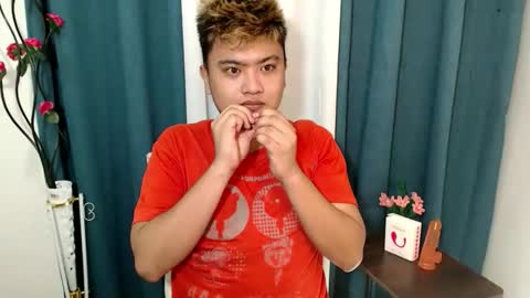 Loyd online show from 15, 12, 2025