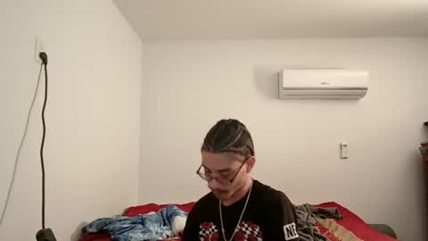 Snapshot of xxjasoneecxx chatting on 12, 1, 2025 XxJasoneecxX online show from 12, 1, 2025