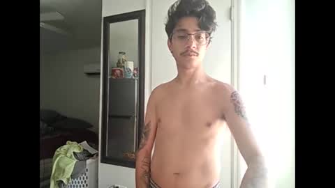 Snapshot of xxjasoneecxx chatting on 12, 10, 2025 XxJasoneecxX online show from 12, 10, 2025
