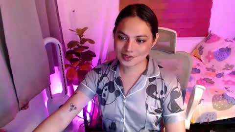 July online show from 15, 12, 2025