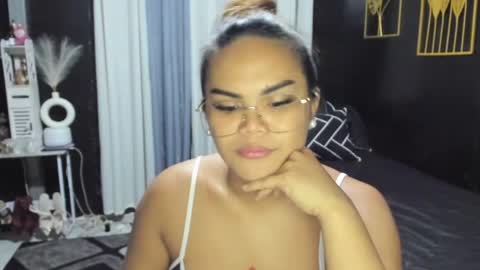 Kylie Smith online show from 27, 6, 2026