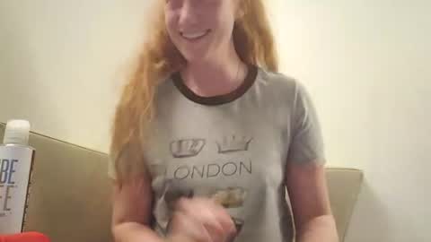 Snapshot of xxmariebliss chatting on 4, 7, 2026 xxmariebliss online show from 4, 7, 2026
