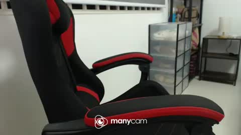 Snapshot of xxmonsterbigcockxx chatting on 19, 2, 2025 Kaycee online show from 19, 2, 2025