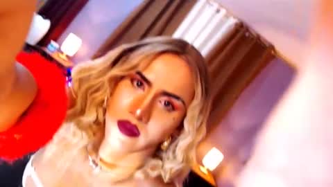 urperfection kelly online show from 24, 1, 2025