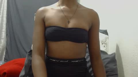 xxsexytalia28 online show from 26, 2, 2025