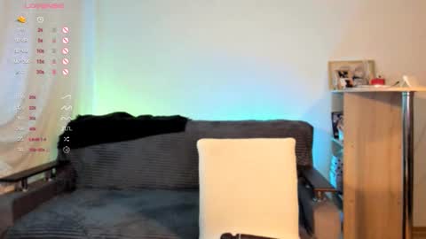 Vi online show from 5, 12, 2025