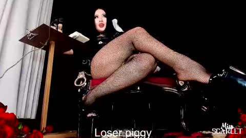 Snapshot of xxx_madamme chatting on 29, 9, 2025 Mistress Scarlet Igmiss scarlet978 online show from 29, 9, 2025