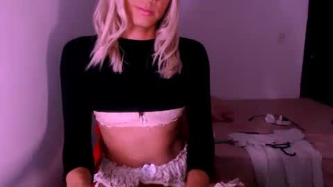 Chiara online show from 17, 11, 2025