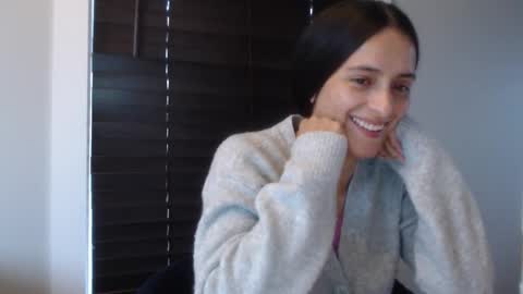 Snapshot of xxxbellalola chatting on 20, 10, 2025 Lola online show from 20, 10, 2025